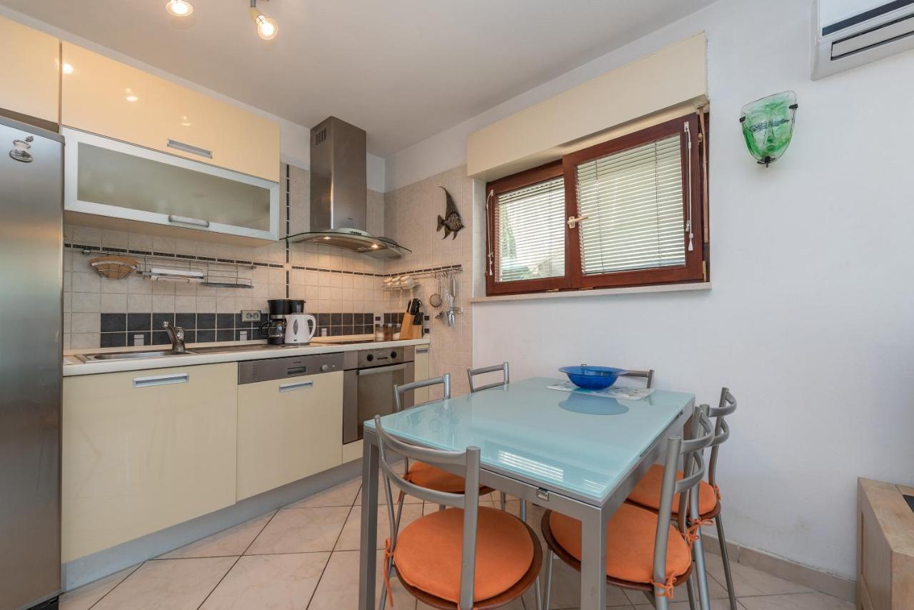 Apartments Babin - Holly Zara Esterno foto